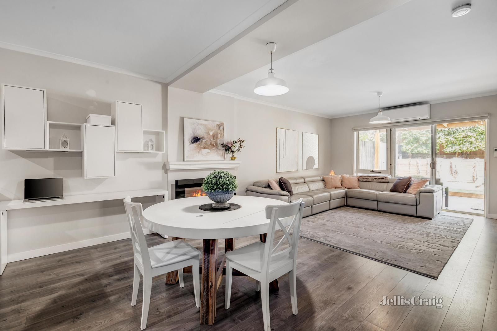 2 bedrooms Apartment / Unit / Flat in 5/57 Anderson Street TEMPLESTOWE VIC, 3106