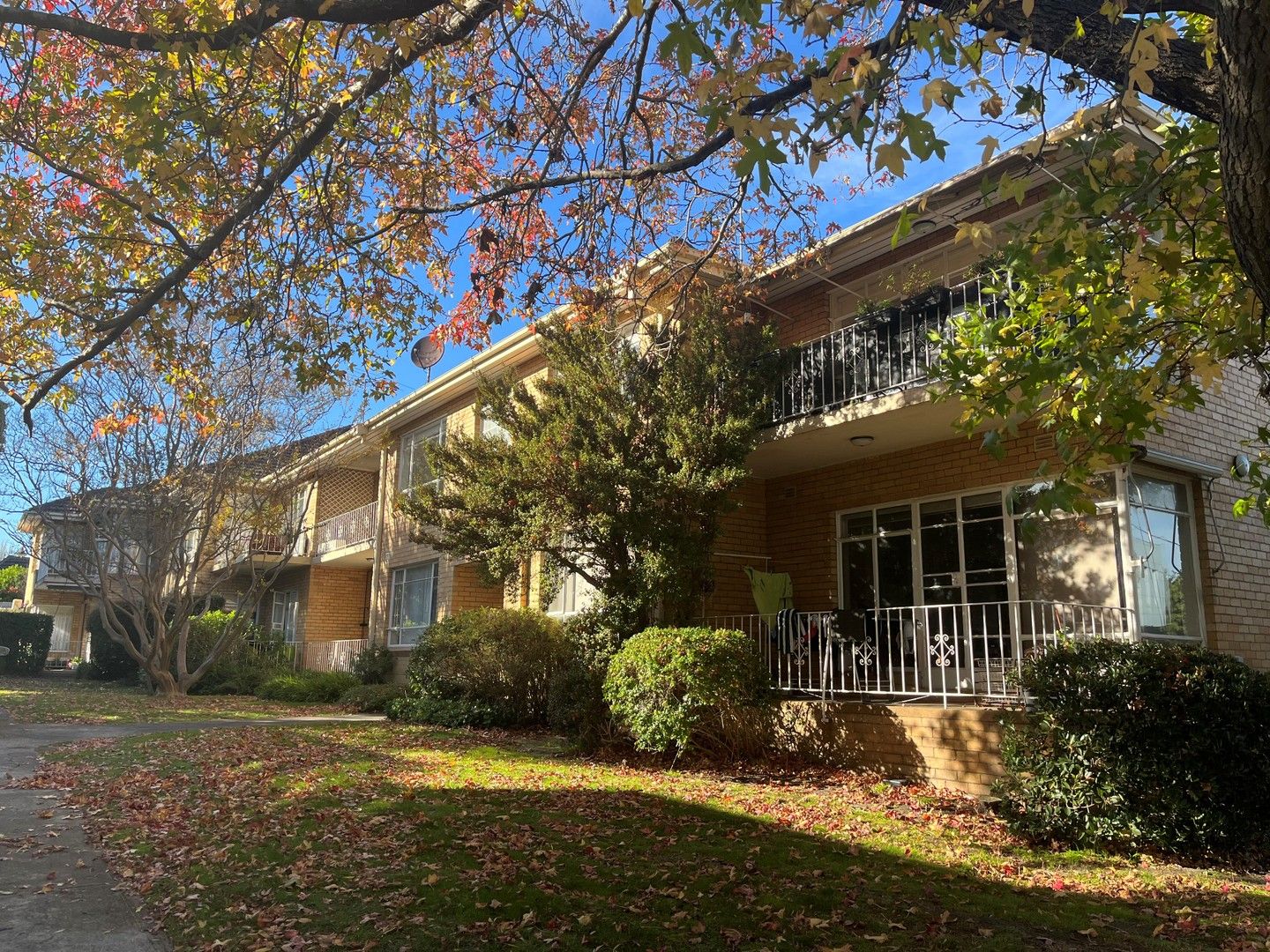 2 bedrooms Apartment / Unit / Flat in 4/4 Alexandra Street ST KILDA EAST VIC, 3183