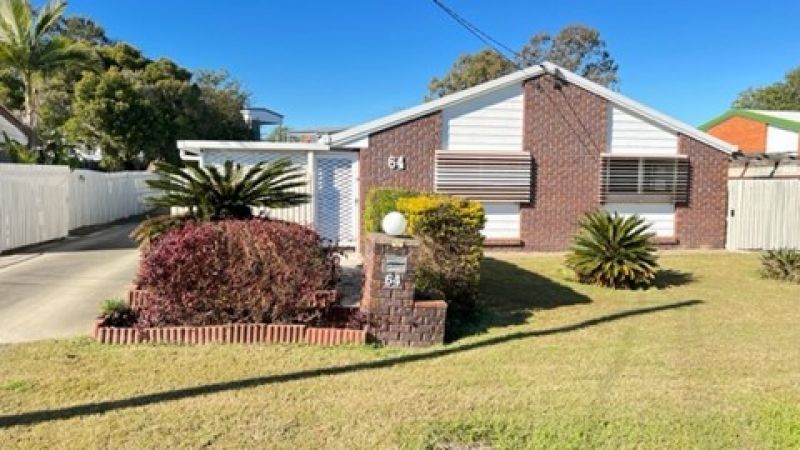 3 bedrooms House in 64 Collins Street BRASSALL QLD, 4305