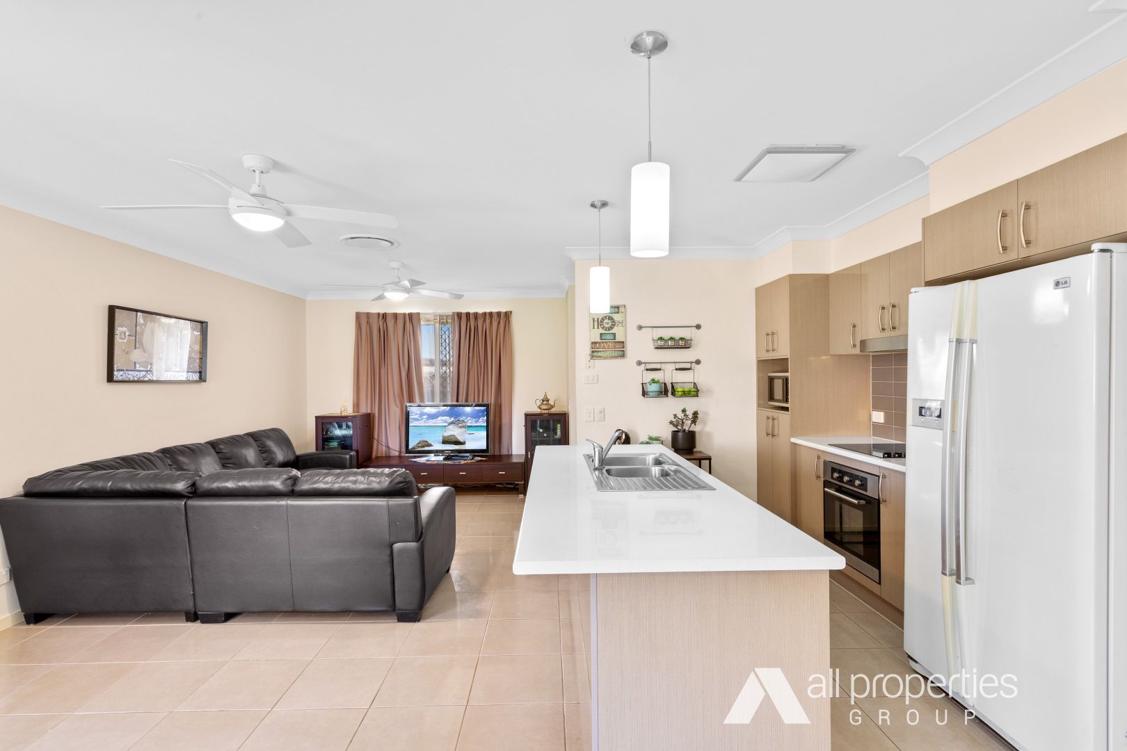 37 Attewood Avenue, Berrinba QLD 4117 House For Rent Domain