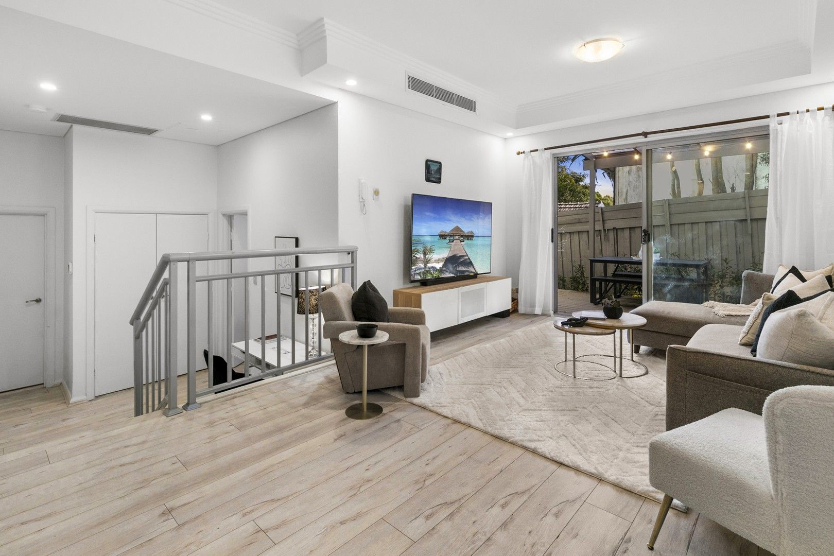 2 bedrooms Apartment / Unit / Flat in 3/32-40 Sailors Bay Road NORTHBRIDGE NSW, 2063