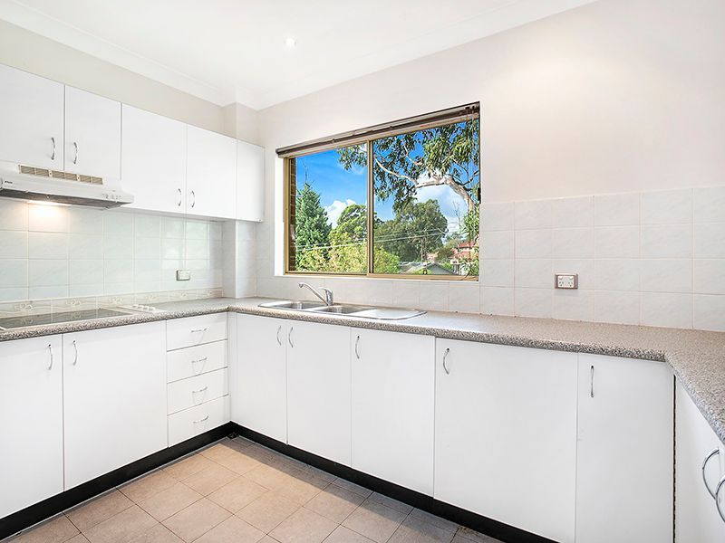 2 bedrooms Apartment / Unit / Flat in 9/51 Miranda Road MIRANDA NSW, 2228