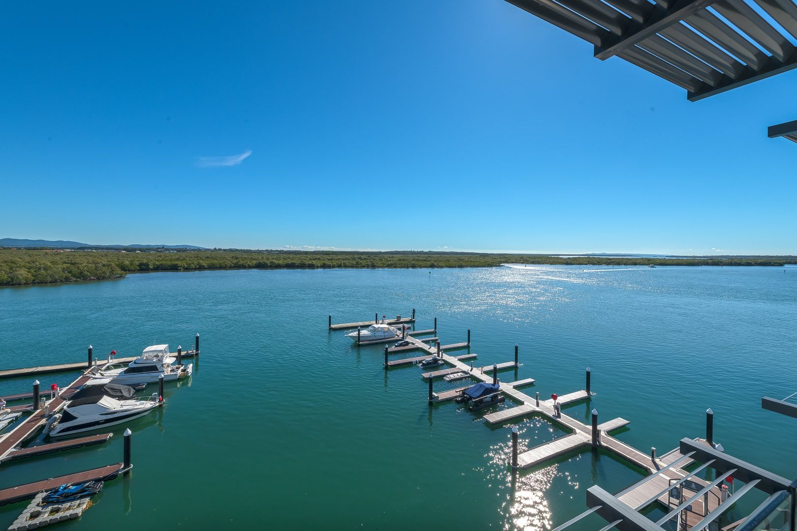 6504/6 Marina Promenade, Paradise Point QLD 4216, Image 2