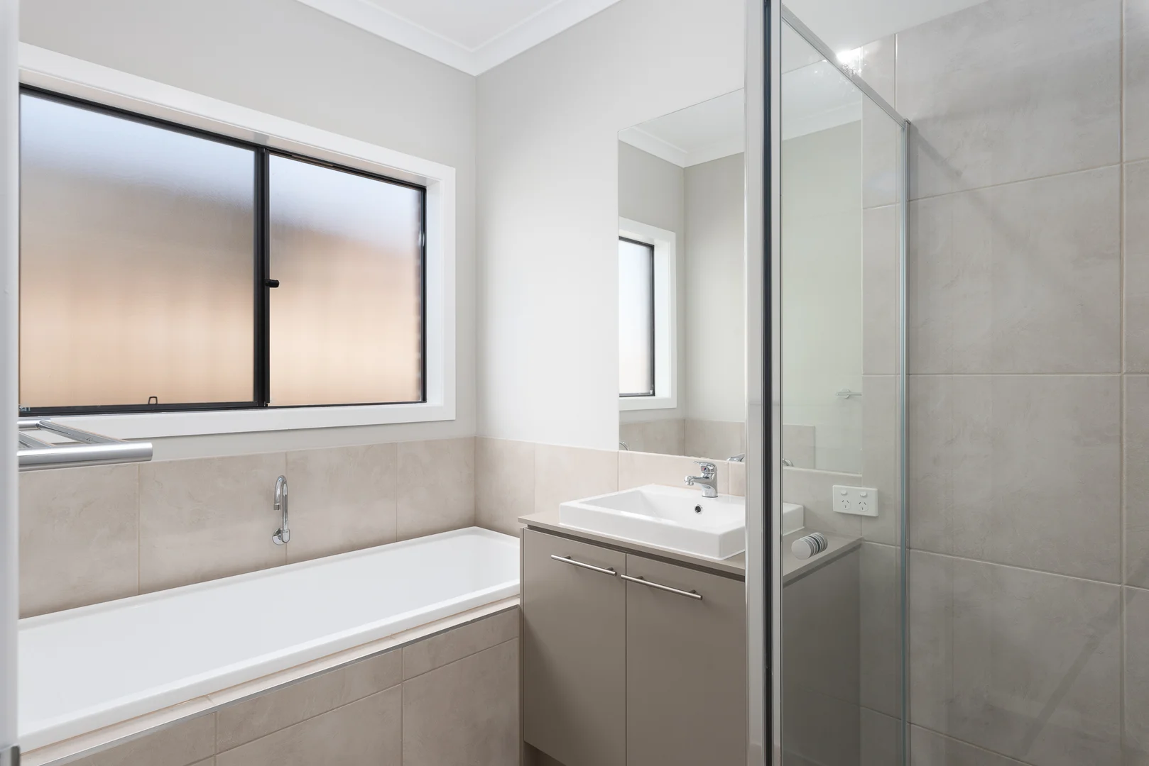 Additional image 13 of 43 Cherrywood Avenue, Manor Lakes VIC 3024