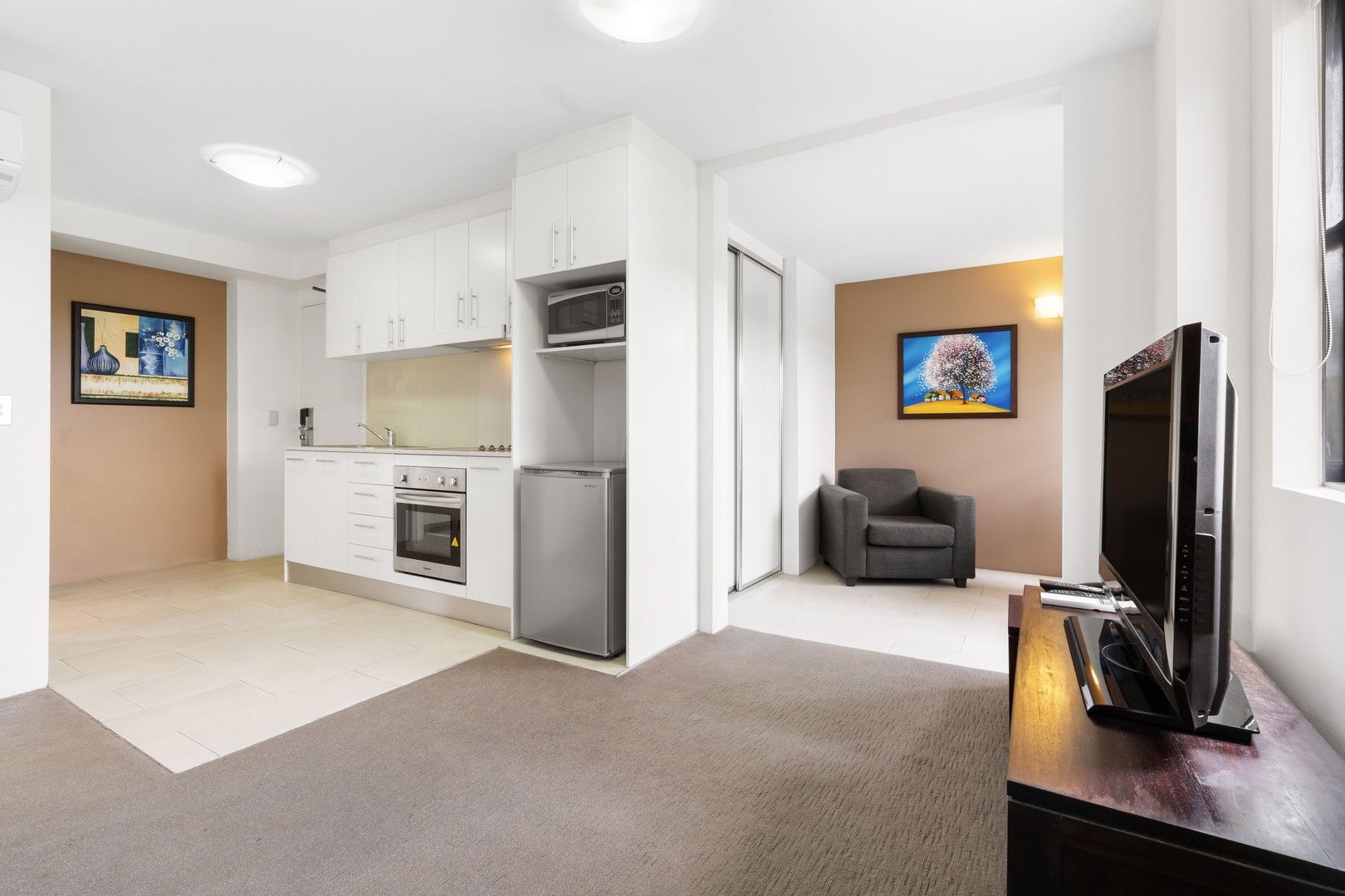 Apartment / Unit / Flat in 11/21 Ward Avenue, POTTS POINT NSW, 2011