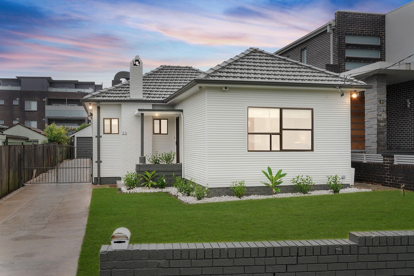 4 bedrooms House in 33 Anselm Street STRATHFIELD SOUTH NSW, 2136
