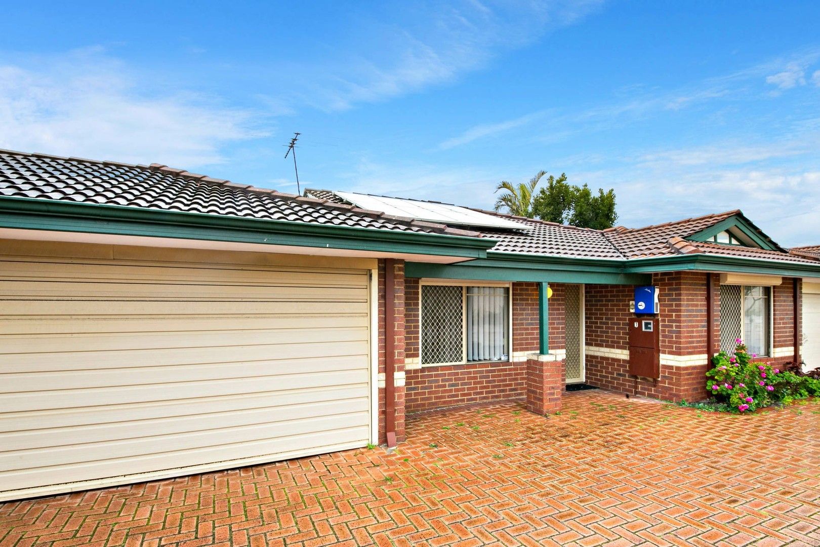 1/25 Mosaic Street East, Shelley WA 6148, Image 0