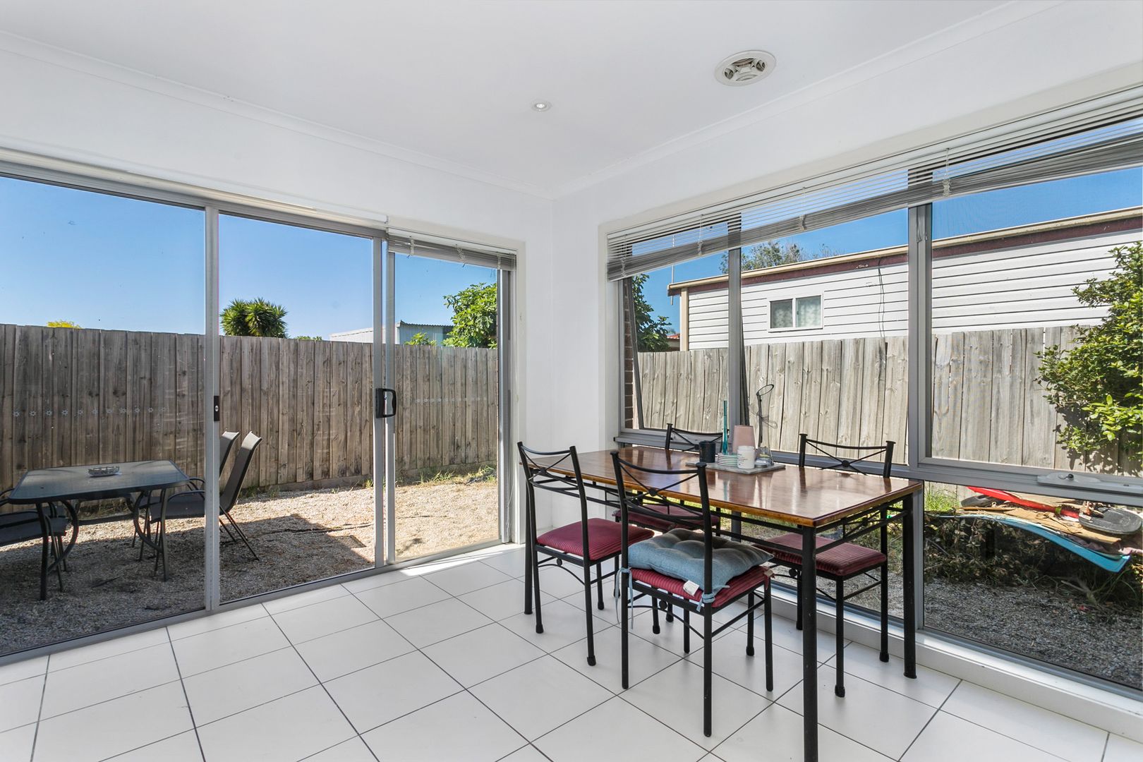 2/16 Lynch Court, Altona Meadows VIC 3028, Image 2