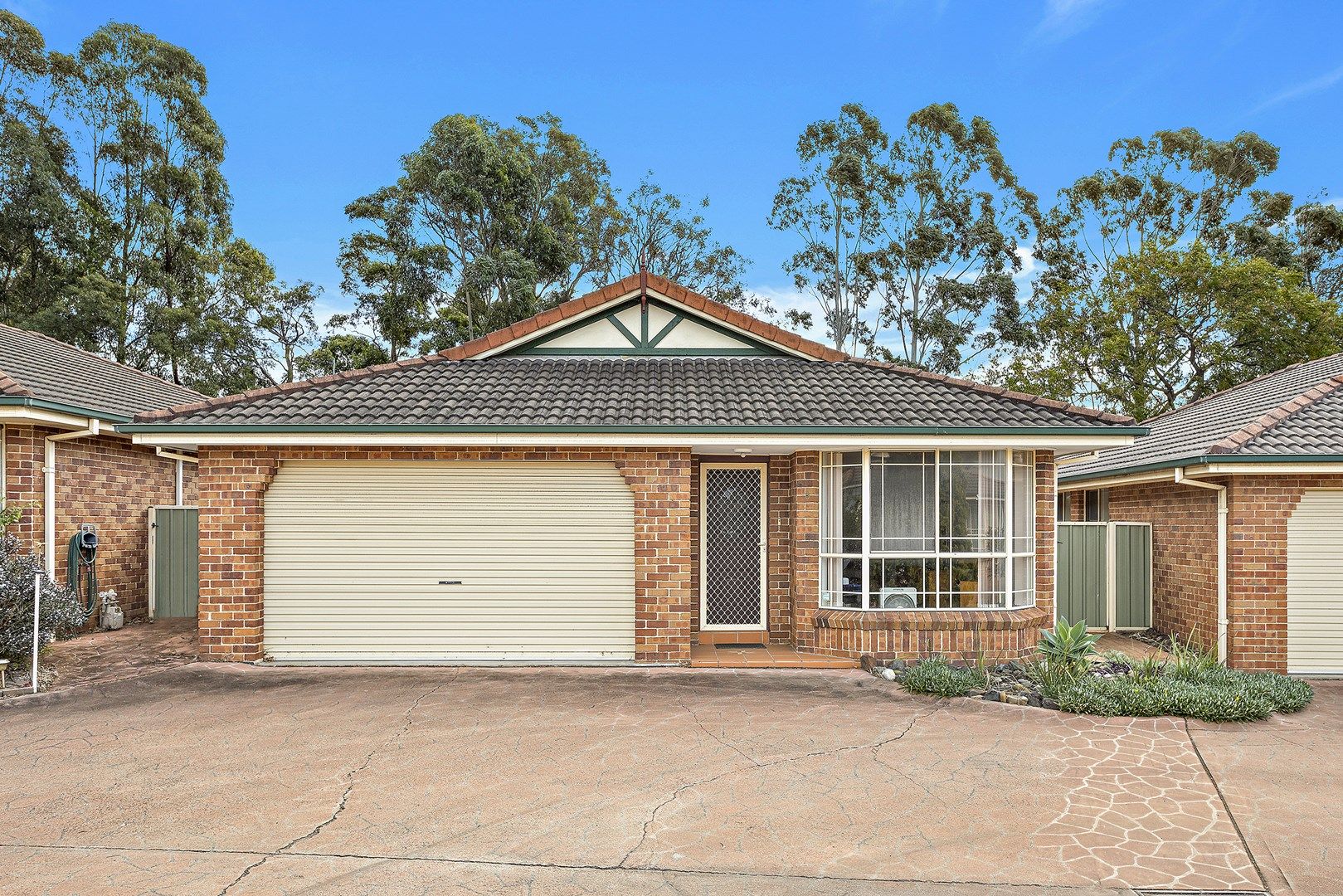 8/2a Jobson Avenue, Mount Ousley NSW 2519, Image 0