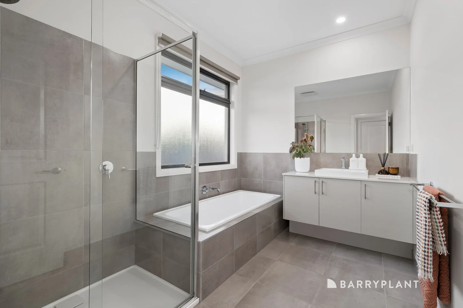 Additional image 9 of 2/27 Saint Davids Drive, Wantirna VIC 3152