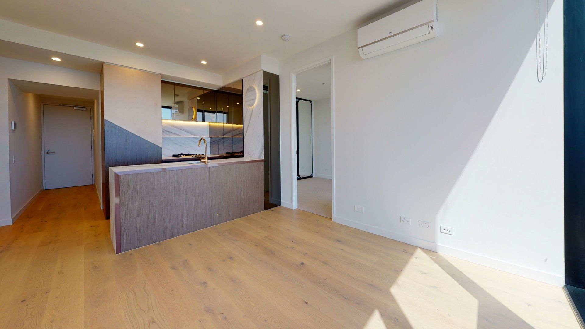 2 bedrooms Apartment / Unit / Flat in 2901/138 Spencer Street MELBOURNE VIC, 3000