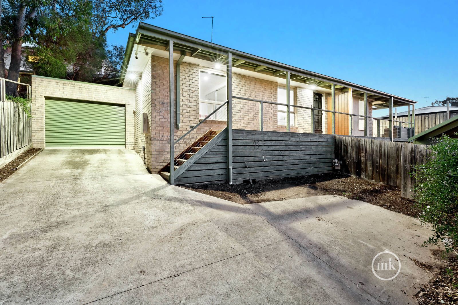 2/22 Avenue, Diamond Creek VIC 3089 Domain