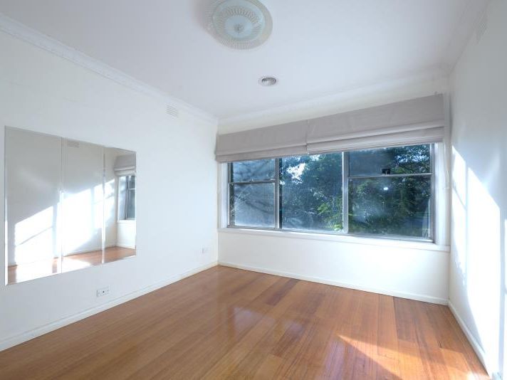 55 Mill Avenue, Forest Hill VIC 3131, Image 2