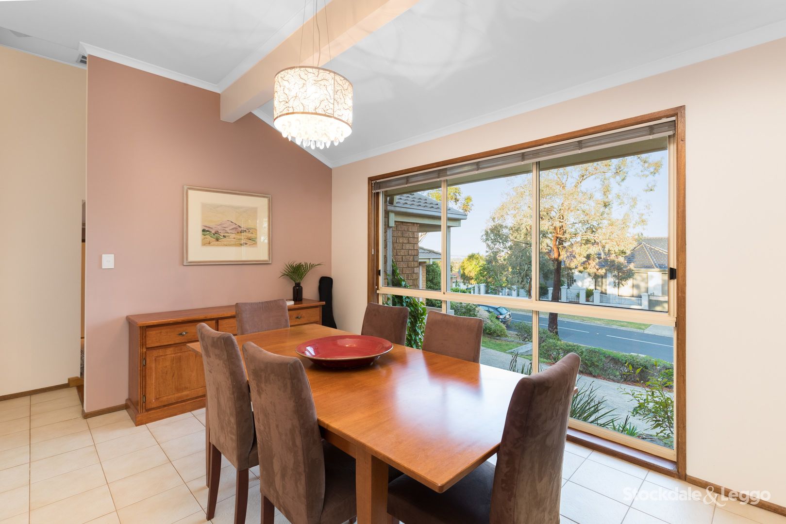 34 Dyson Drive, Sunbury VIC 3429, Image 2