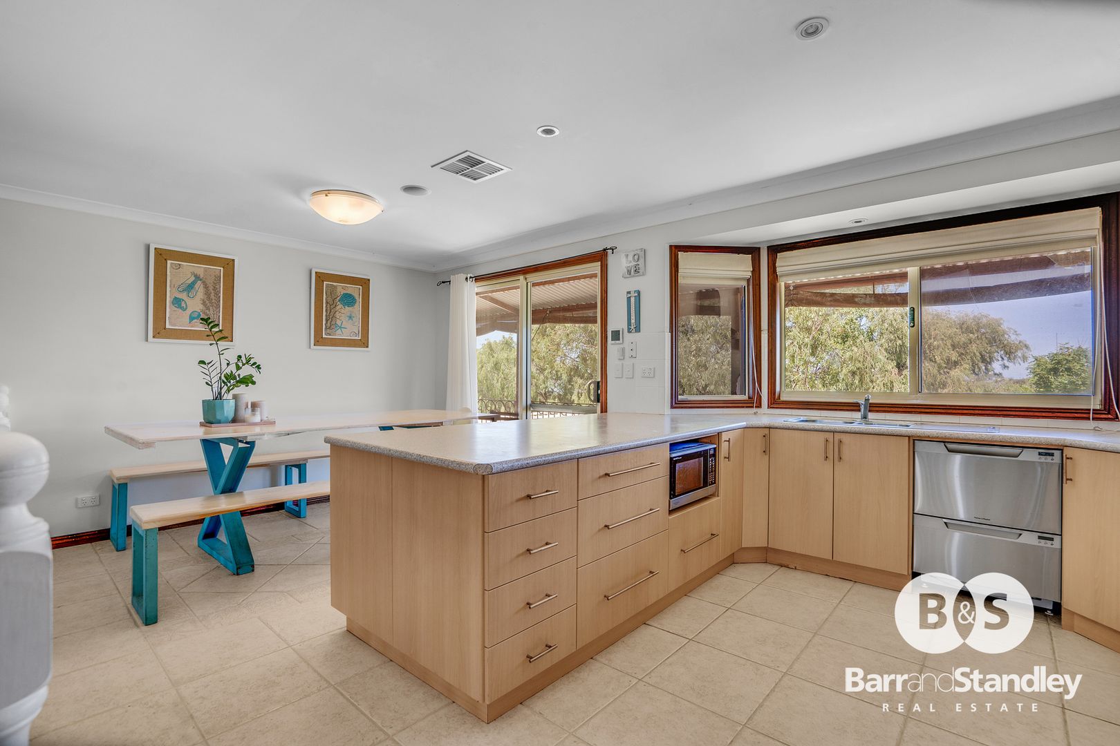 67 Panorama Drive, Preston Beach WA 6215, Image 2