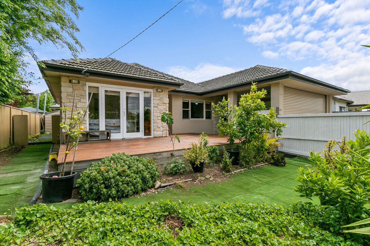 3 bedrooms House in 17 Reeve Street SALE VIC, 3850