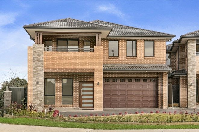 Picture of 32 Golden Wattle Avenue, GREGORY HILLS NSW 2557