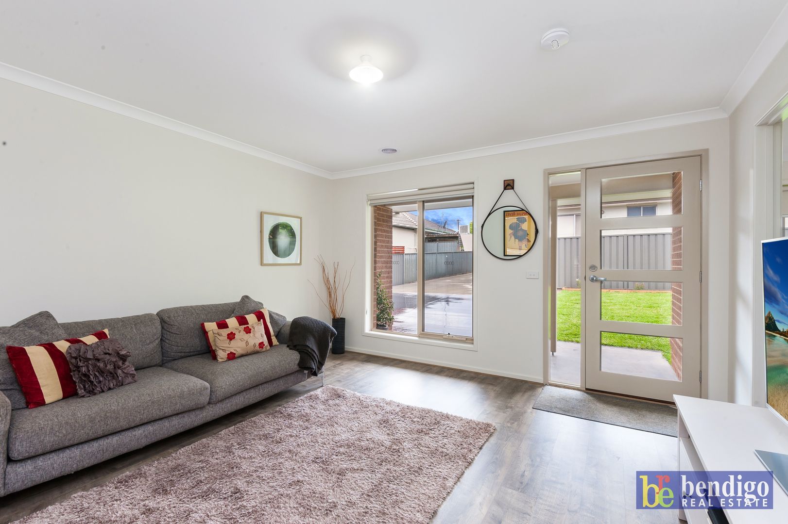 1/49 Raglan Street, White Hills VIC 3550, Image 1