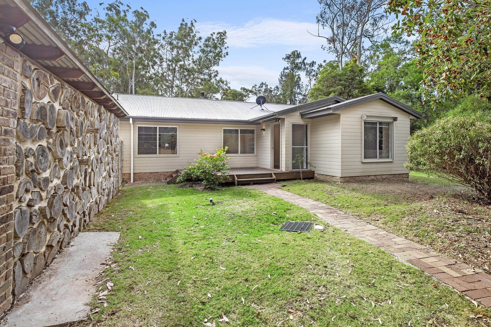 21 Connells Close, Mossy Point NSW 2537, Image 0