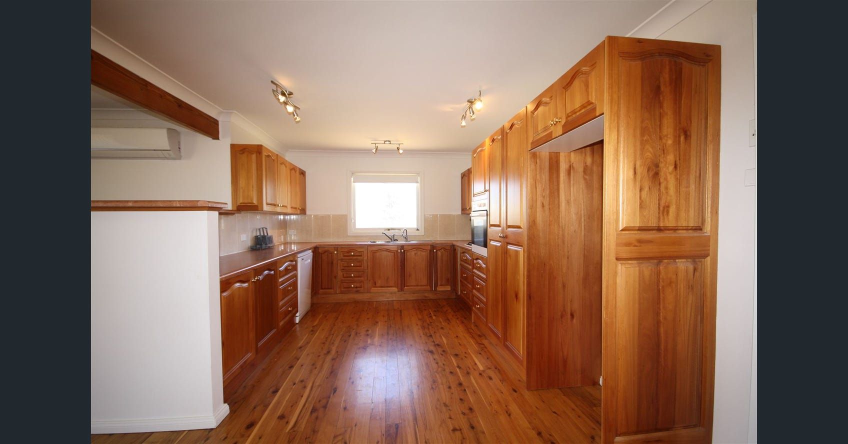 84 HAIRE DRIVE, Narrabri NSW 2390 House for Rent Domain