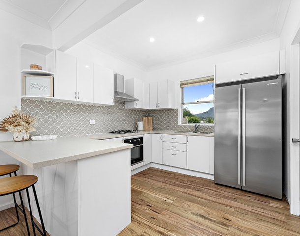 22 Hill Street, Mount Saint Thomas NSW 2500