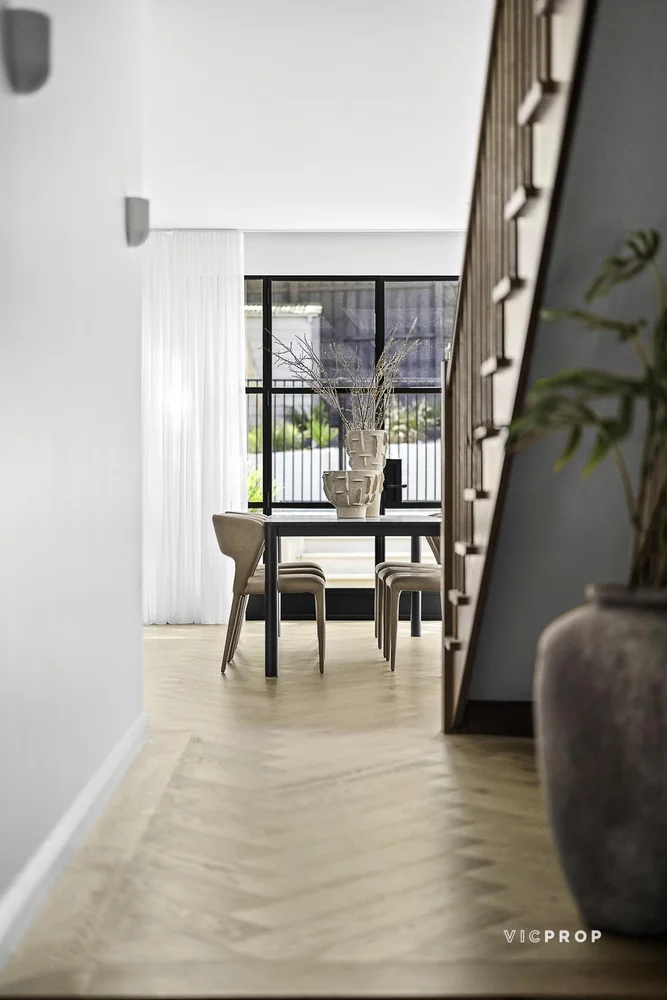 Additional image 7 of 43 Thoresby Grove, Ivanhoe VIC 3079