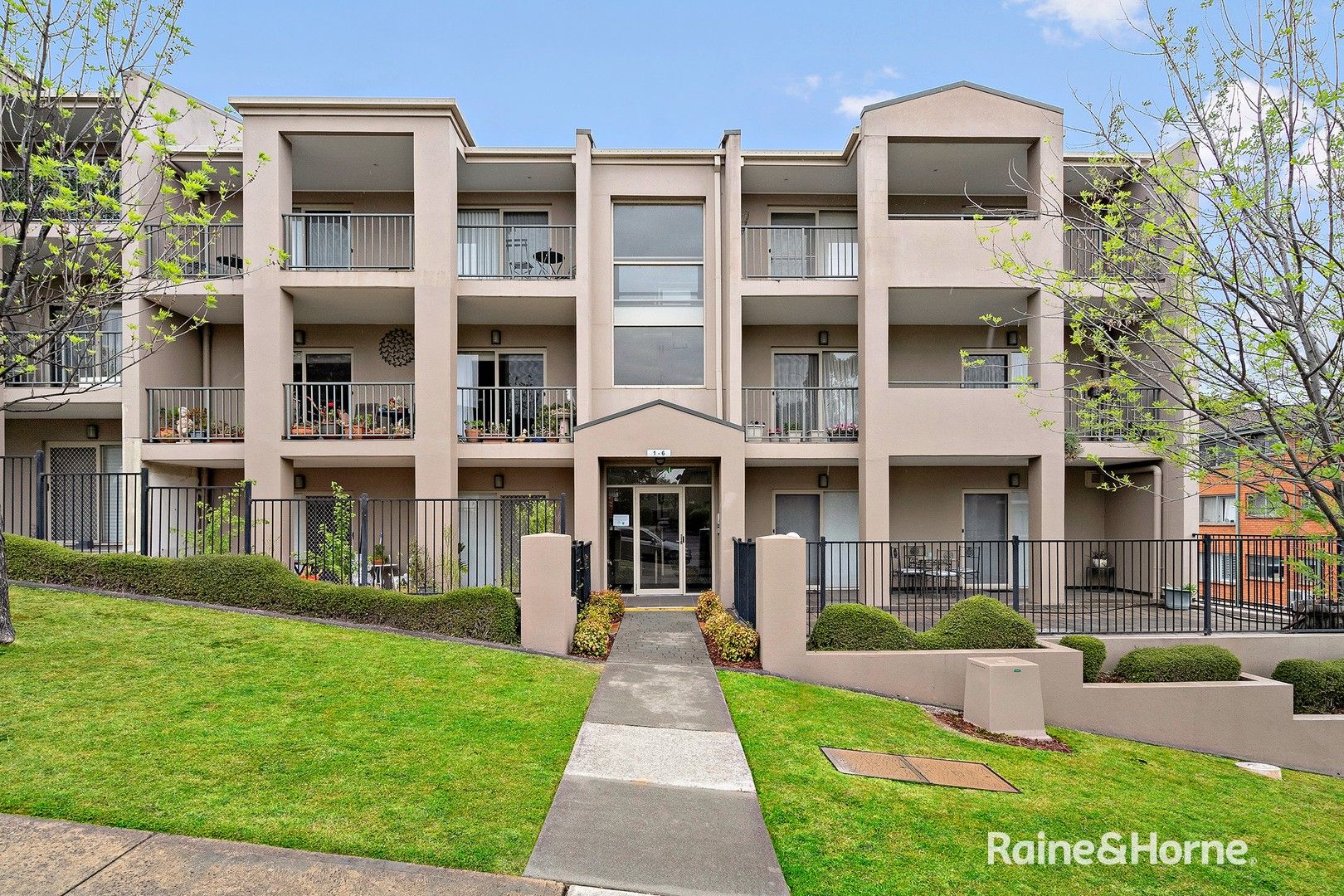 6/43 Antill Street, Queanbeyan NSW 2620, Image 1