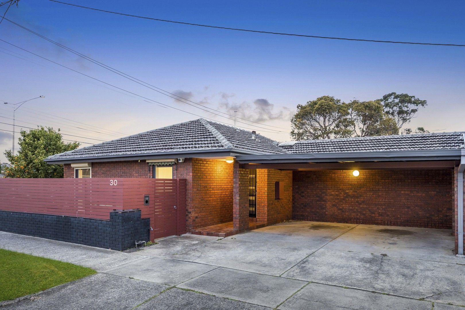 3 bedrooms House in 30 Clifton Street BENTLEIGH EAST VIC, 3165