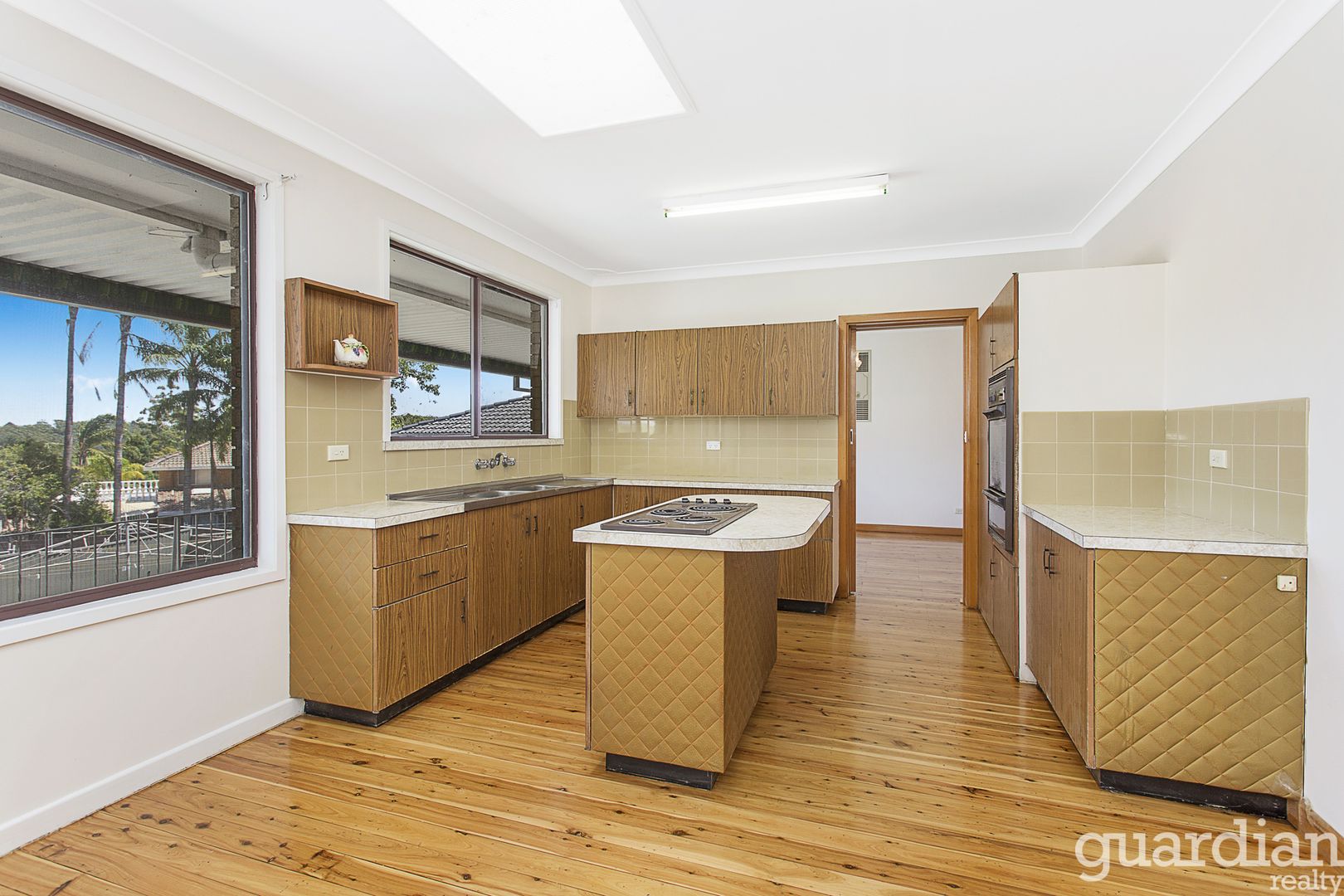 4 Linley Close, Carlingford NSW 2118, Image 2