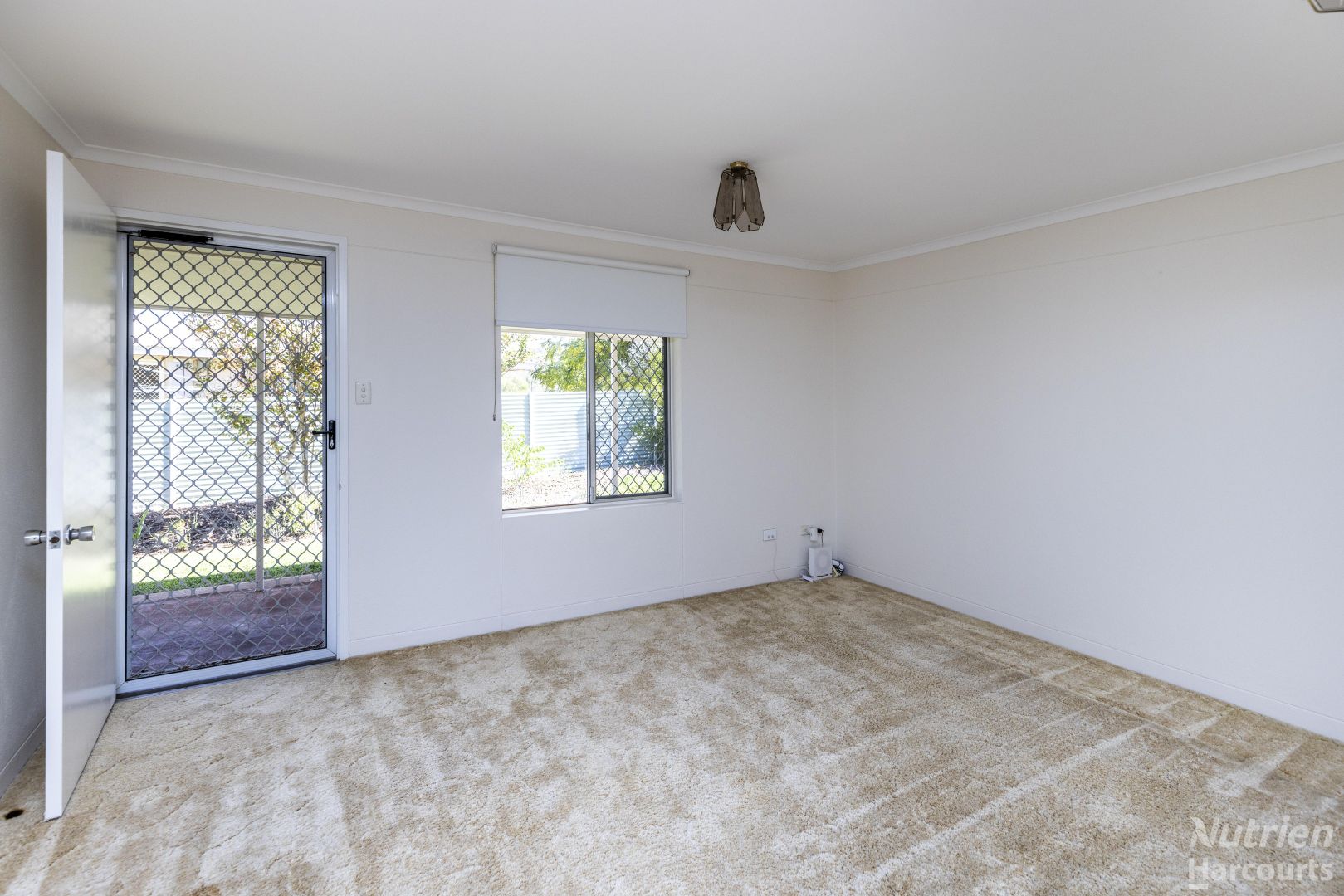 64 Kurrajong Drive, East Side NT 0870, Image 2