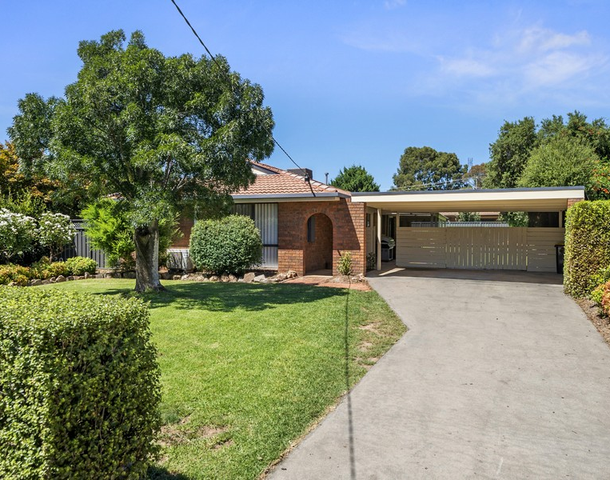 86 Monds Avenue, Benalla VIC 3672