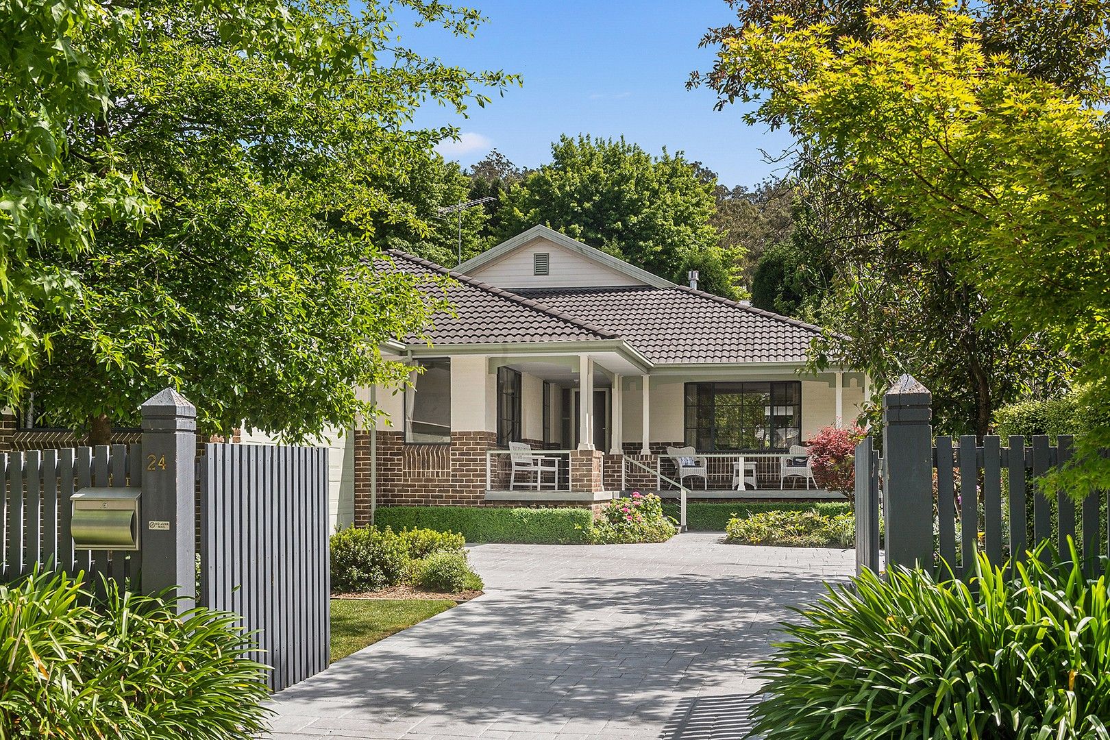 4 bedrooms House in 24 Clearview Street BOWRAL NSW, 2576