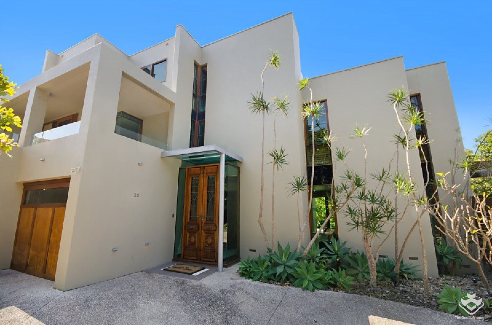 4 bedrooms House in 87 Toolga St MOUNT COOLUM QLD, 4573