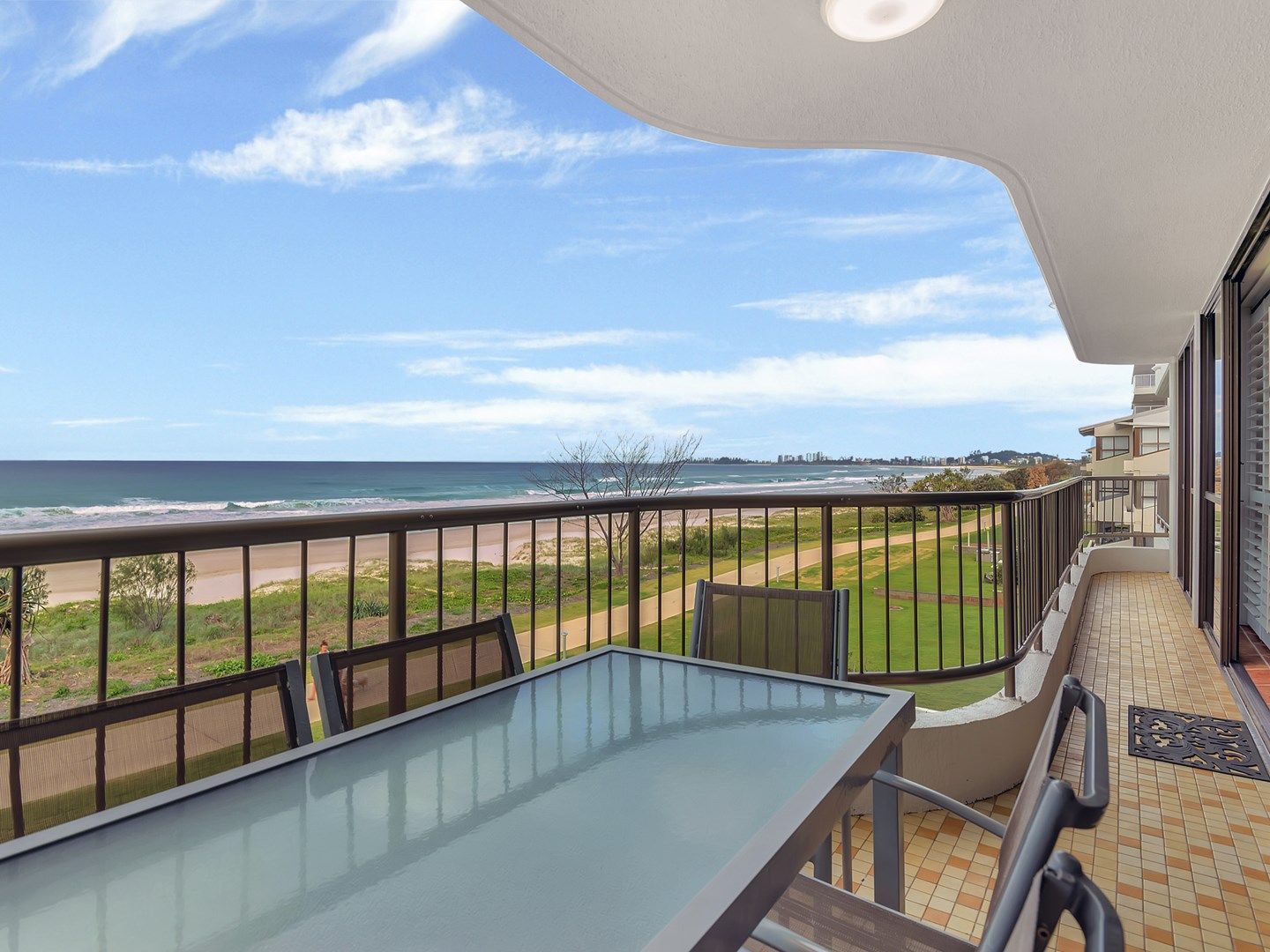 23/387 Golden Four Drive, Tugun QLD 4224, Image 2