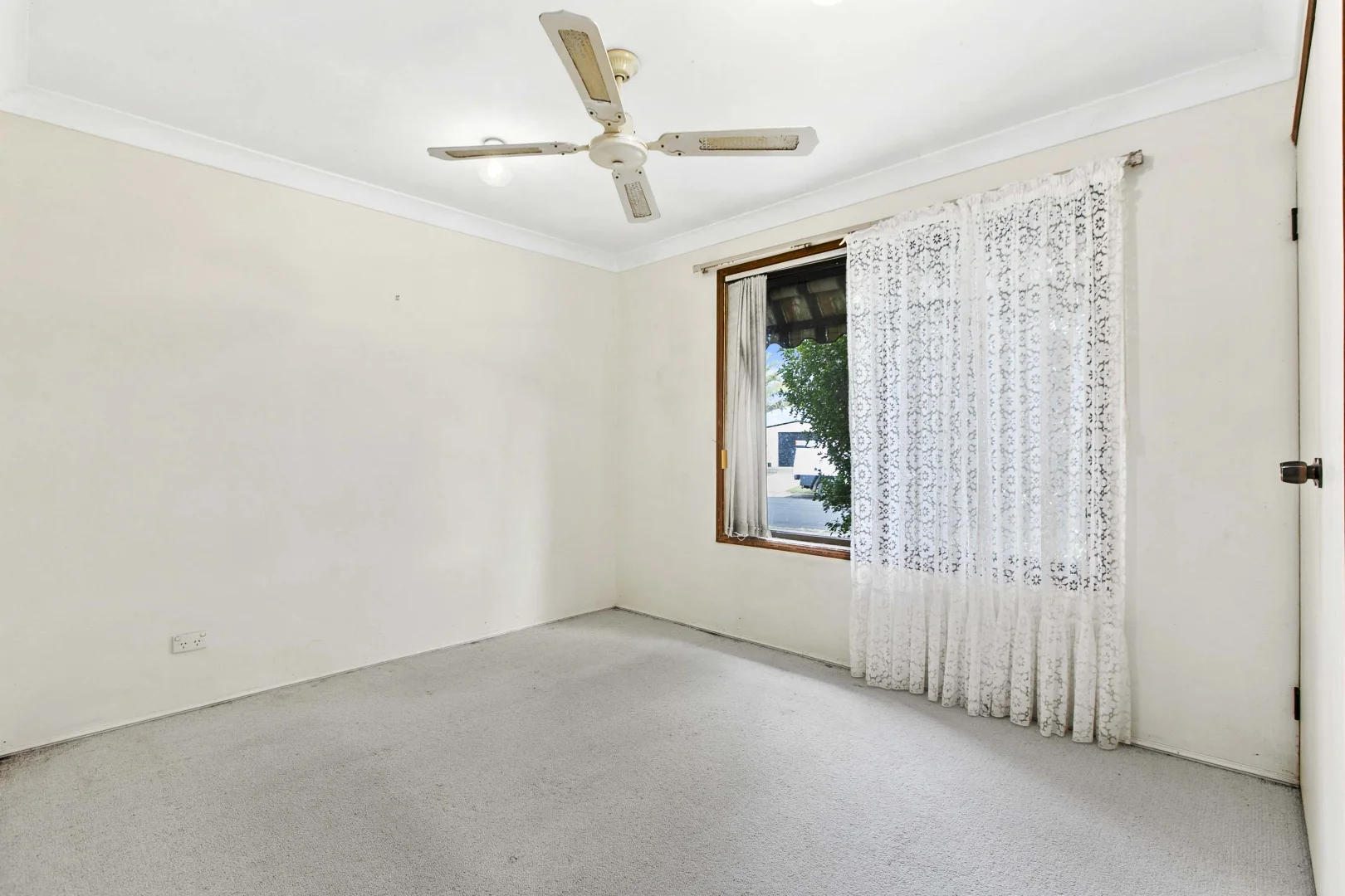 Additional image 14 of 24 Kululu Crescent, Scarness QLD 4655