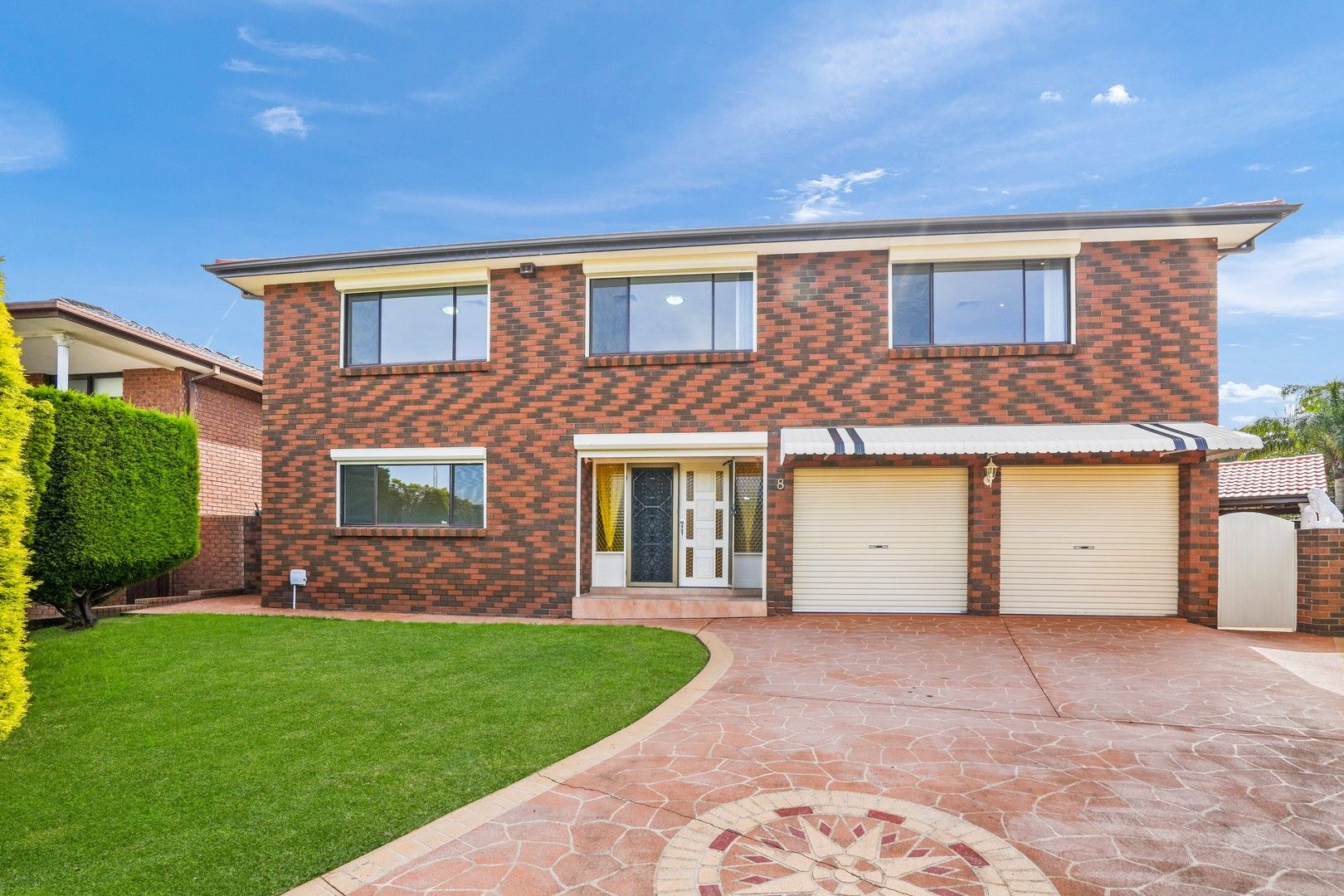 8 Moonbi Close, Greenfield Park NSW 2176, Image 0