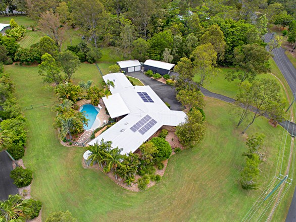 31 Carson Drive, Bunya QLD 4055