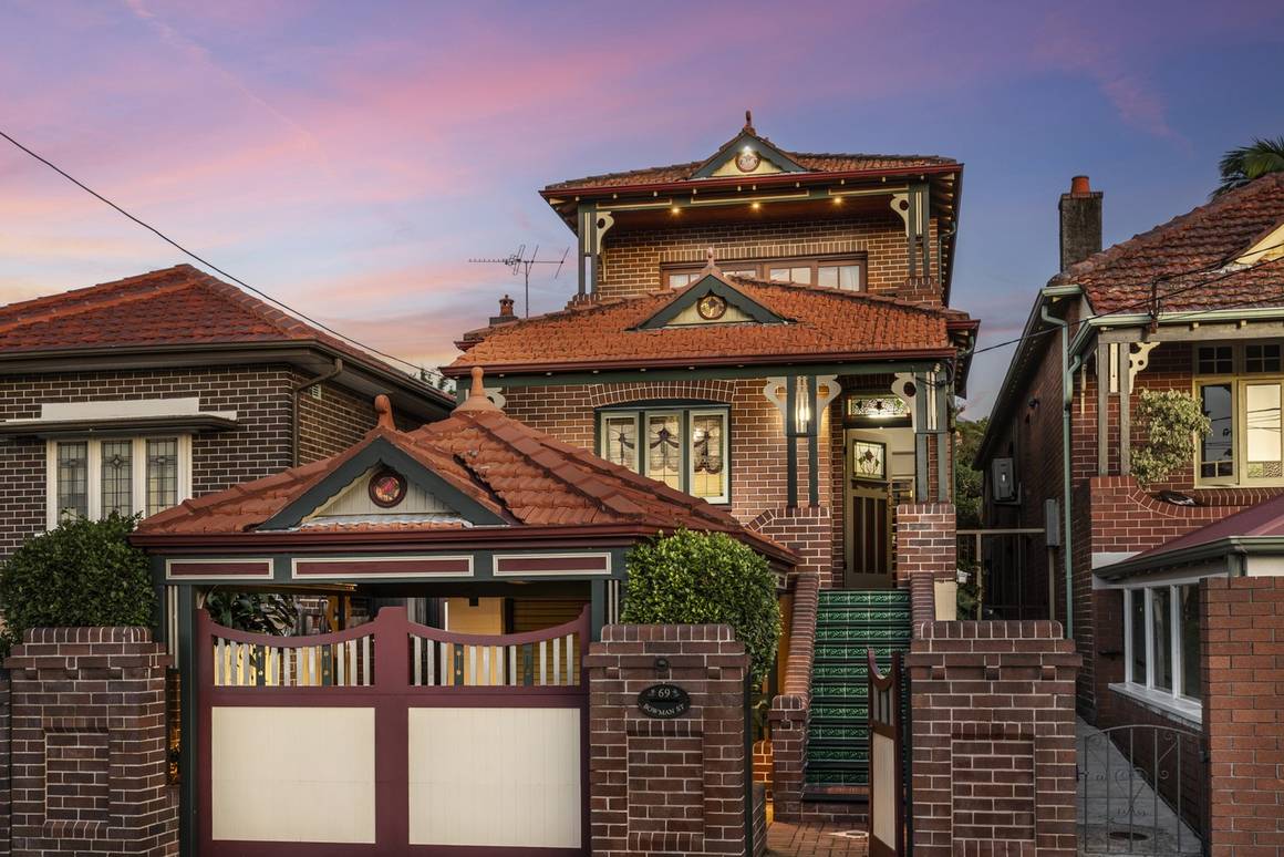 Picture of 69 Bowman Street, DRUMMOYNE NSW 2047