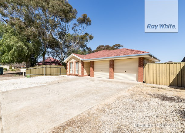 16 Hughes Street, Andrews Farm SA 5114