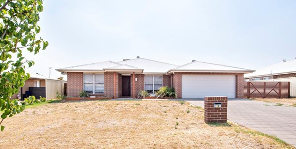 16 Timgarlen Avenue, Dubbo NSW 2830