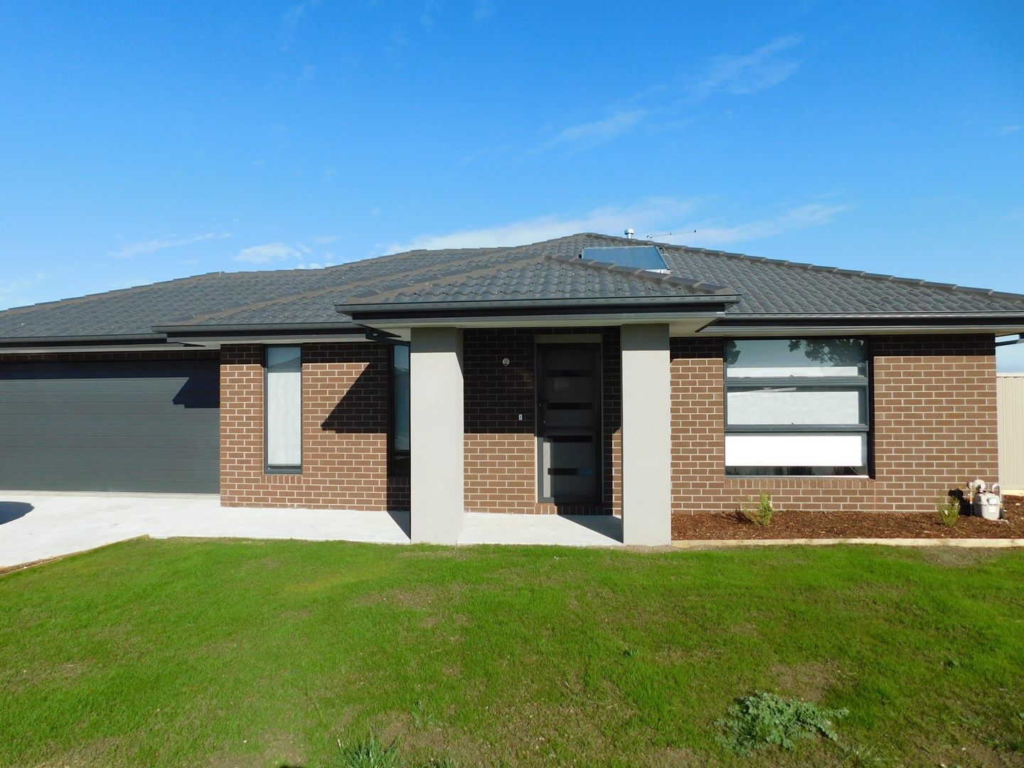 4 bedrooms House in 47 Continuance Way DELACOMBE VIC, 3356