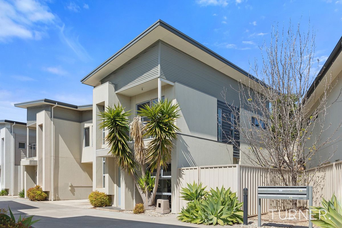 3 bedrooms Townhouse in 9/6 Braydon Mews NOARLUNGA DOWNS SA, 5168