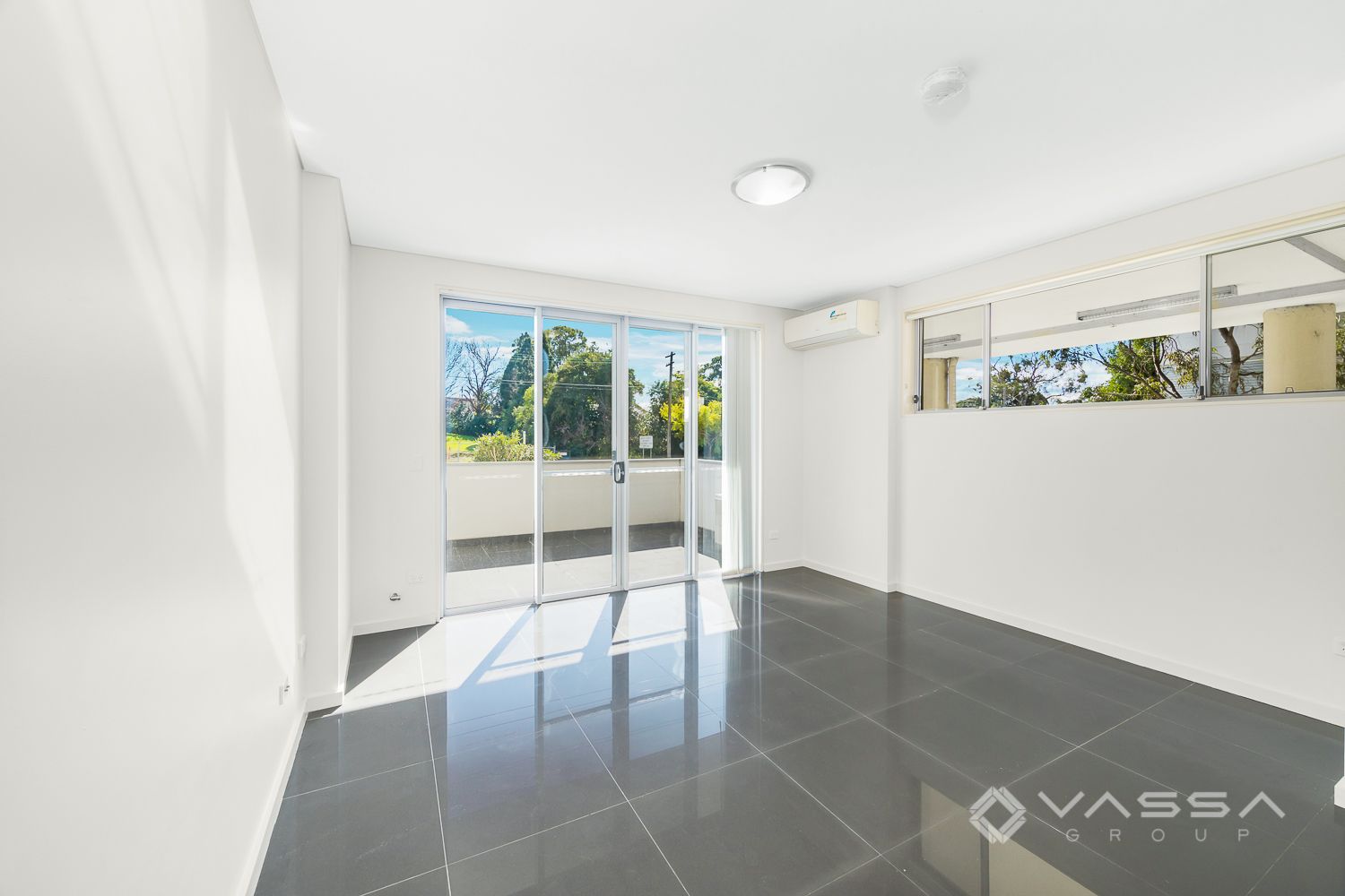 2 bedrooms Apartment / Unit / Flat in Level 1, 1/231-233 Carlingford Road CARLINGFORD NSW, 2118