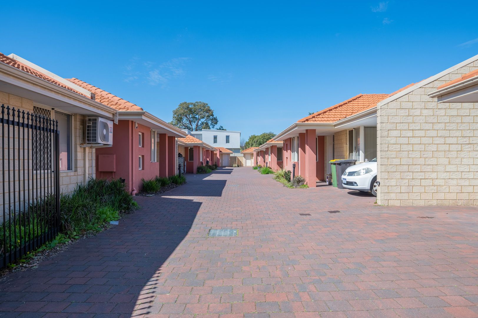 8/20 Stalker Road, Gosnells WA 6110 Domain