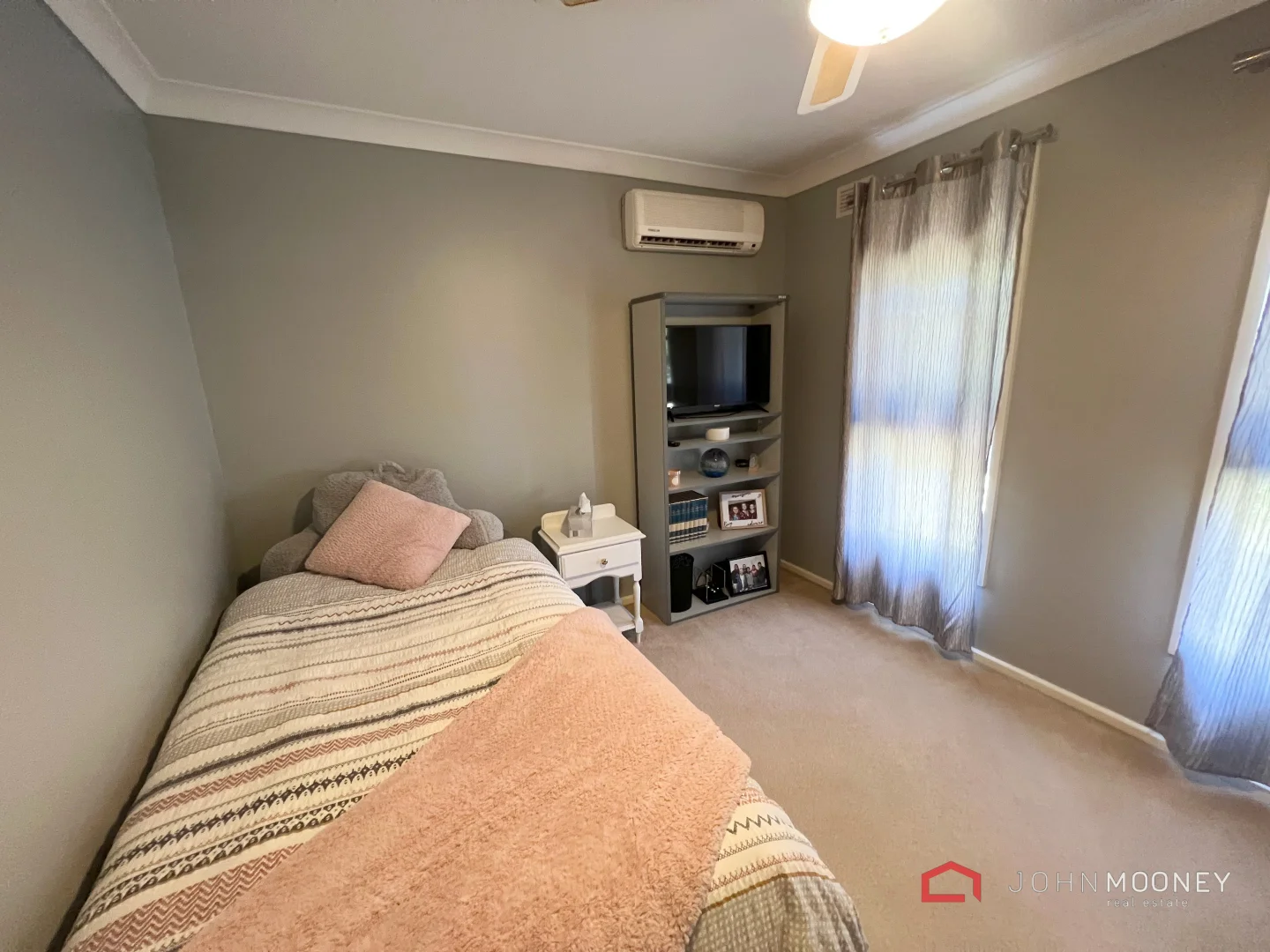 Additional image 9 of 19 Norfolk Avenue, Lake Albert NSW 2650