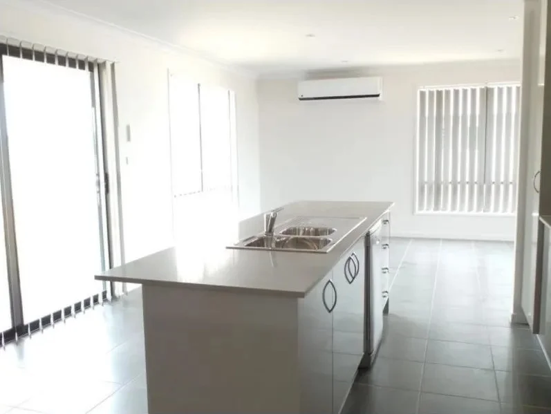 Additional image 2 of 12 McKinlay Place, Tamworth NSW 2340