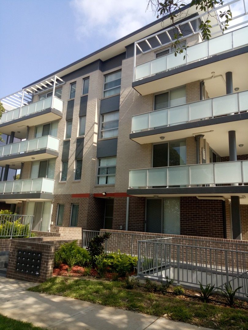 2 bedrooms Apartment / Unit / Flat in 1/135-137 Pitt St MERRYLANDS NSW, 2160