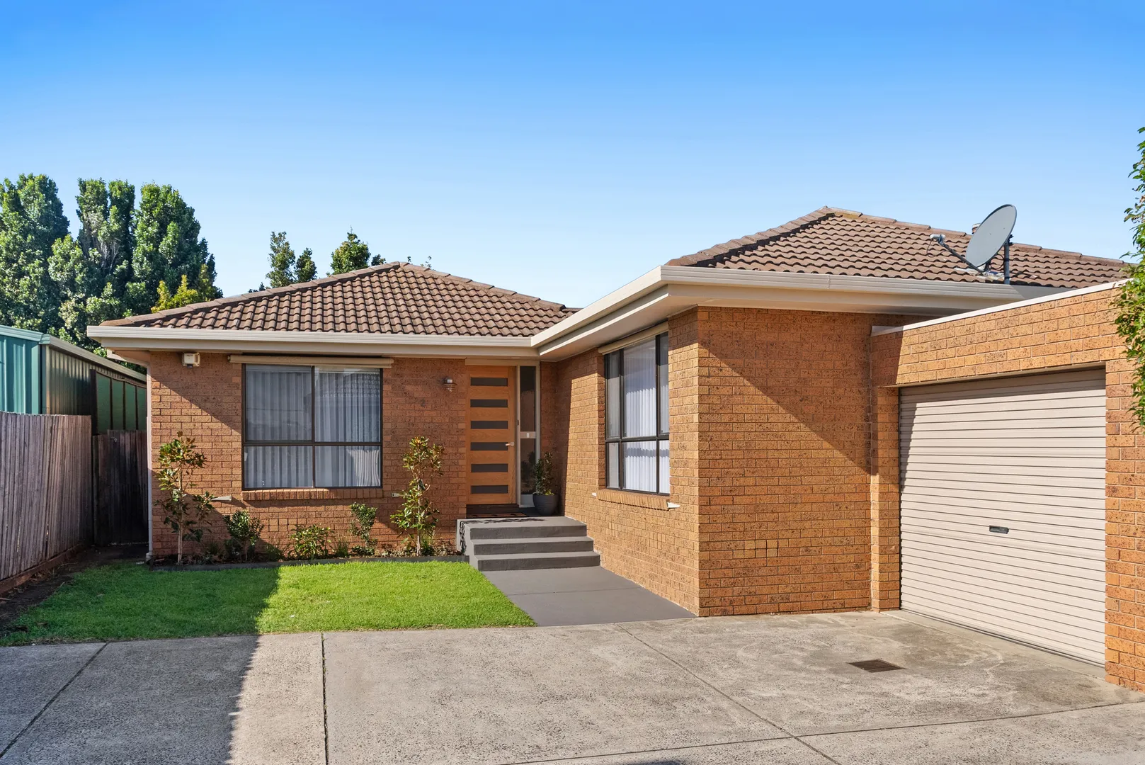 A Light Filled Sanctuary Meets Easy-care Lifestyle - View 2