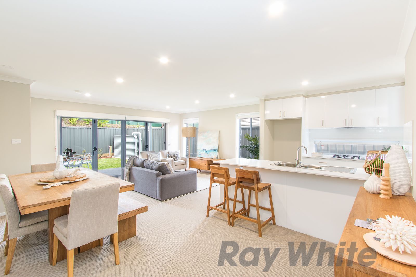 31 Corymbia Street, Croudace Bay NSW 2280, Image 1