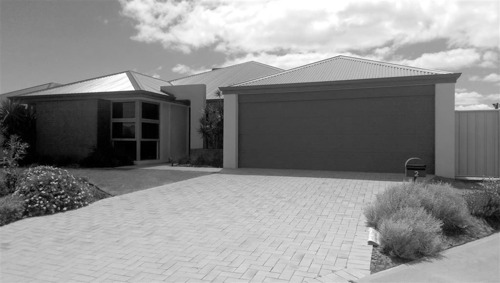 2 Benooka Grange, Lakelands WA 6180, Image 0